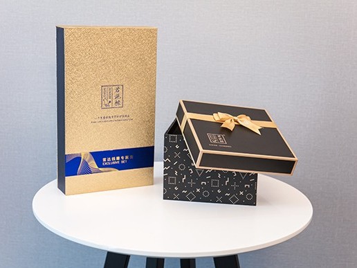 化妝品包裝盒定做廠家