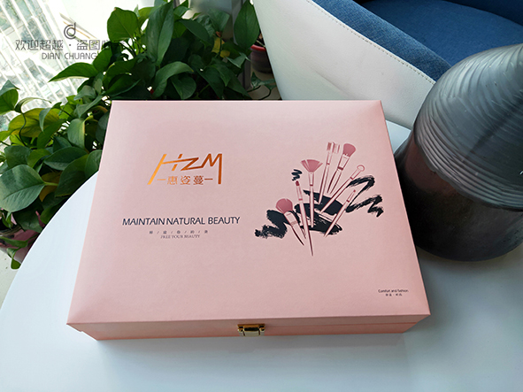 化妝品套盒設(shè)計