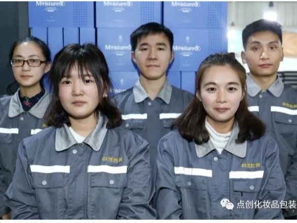 贊美一下我們可愛的工友們！