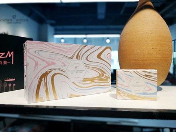 如何降低彩盒生產(chǎn)的價(jià)格