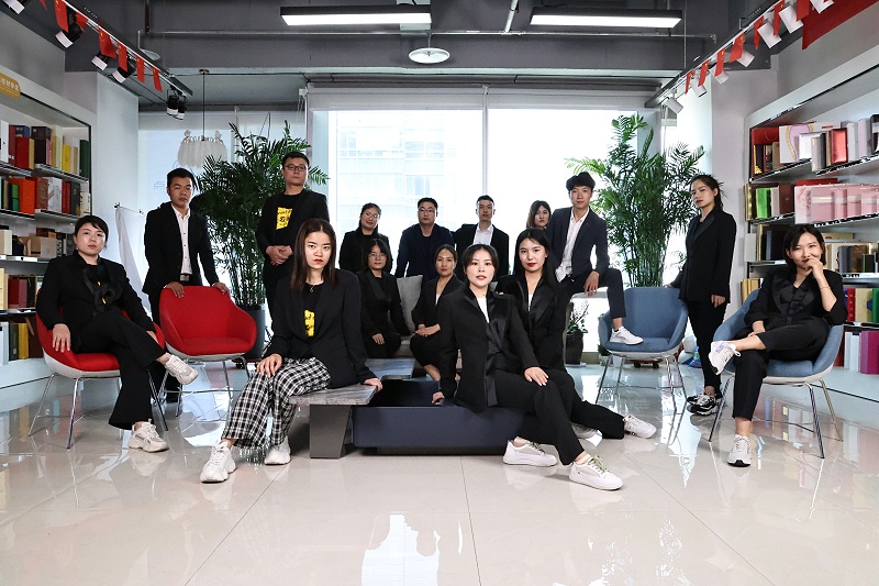 點創(chuàng)包裝的設計團隊